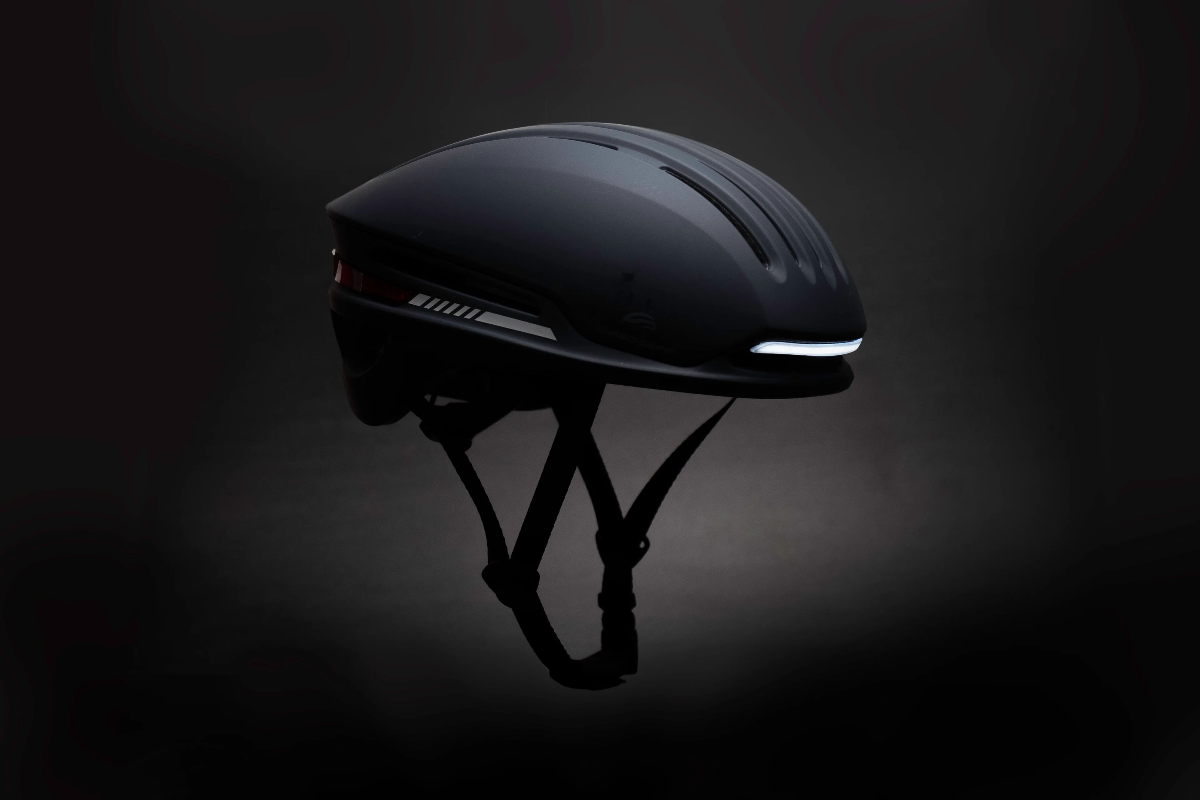 Smart Adult Helmet - Image 3