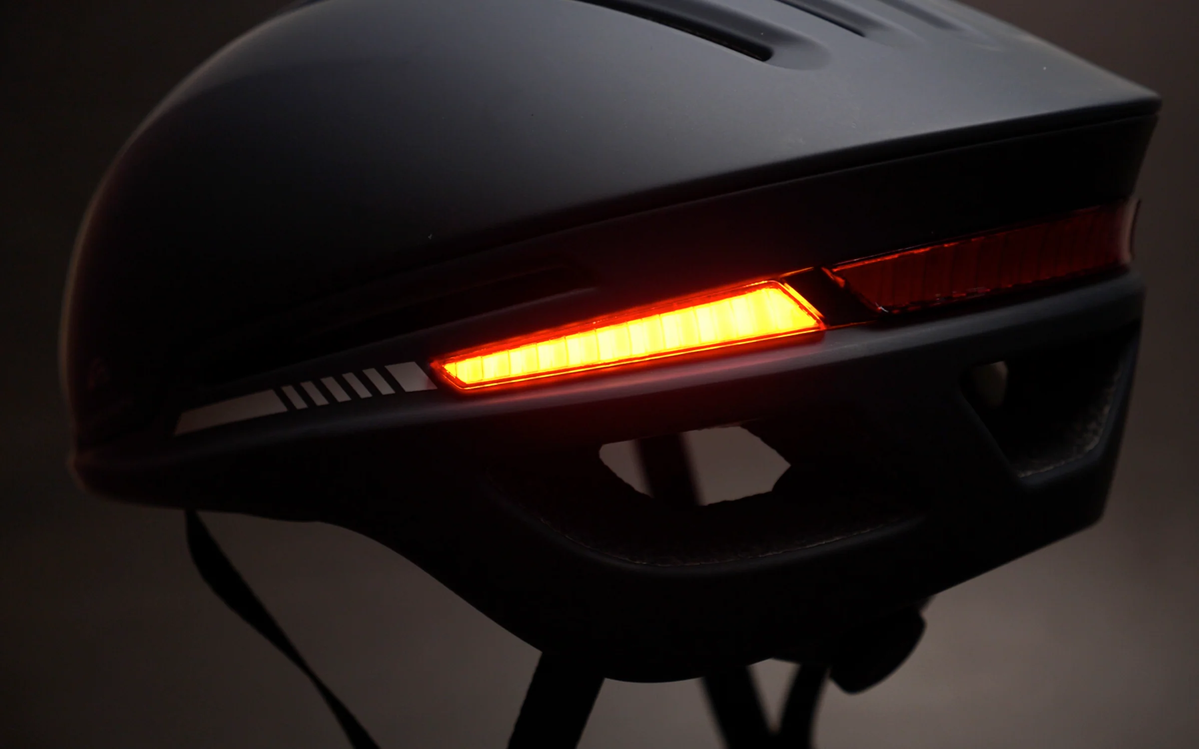 Smart Adult Helmet - Image 5